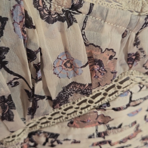 Free People Floral Lace Bodysuit in Cream and Purple - Picture 8 of 12